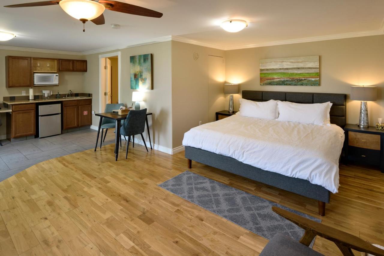 Above The Beach Guest Suites Πέντικτον Εξωτερικό φωτογραφία