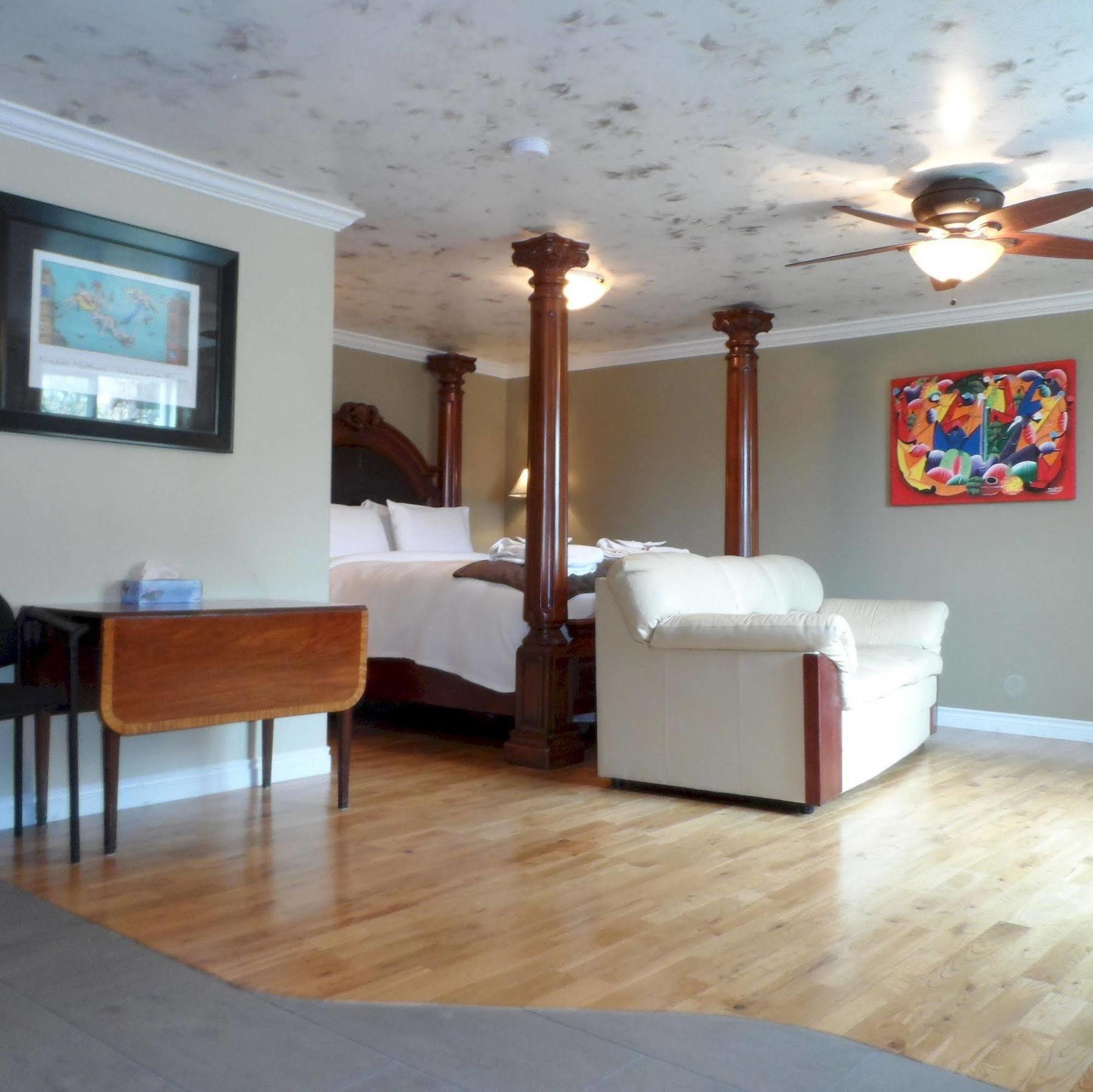 Above The Beach Guest Suites Πέντικτον Εξωτερικό φωτογραφία